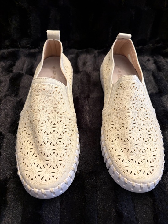 Ilse Jacobsen Shoes - Ilse Jacobsen Cream Slip-On Sneakers